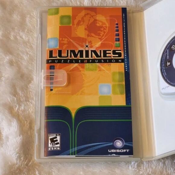 Sony Lumines Puzzle Fusion For PSP Like New - Picture 3 of 4